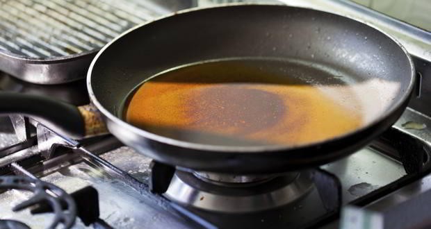 Why You Should Avoid Food Cooked in Reused Oil?